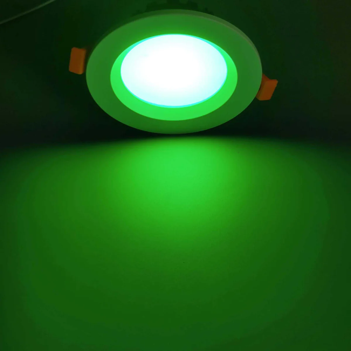 Smart RGB Downlight – RGBW RGBWW Super Bright Modern Recessed LED Downlights 12V 4W 6W 8W 12W Options White Round Embedded Design 4 Pack / 10 Pack (Controller and Power Supply Not Included)