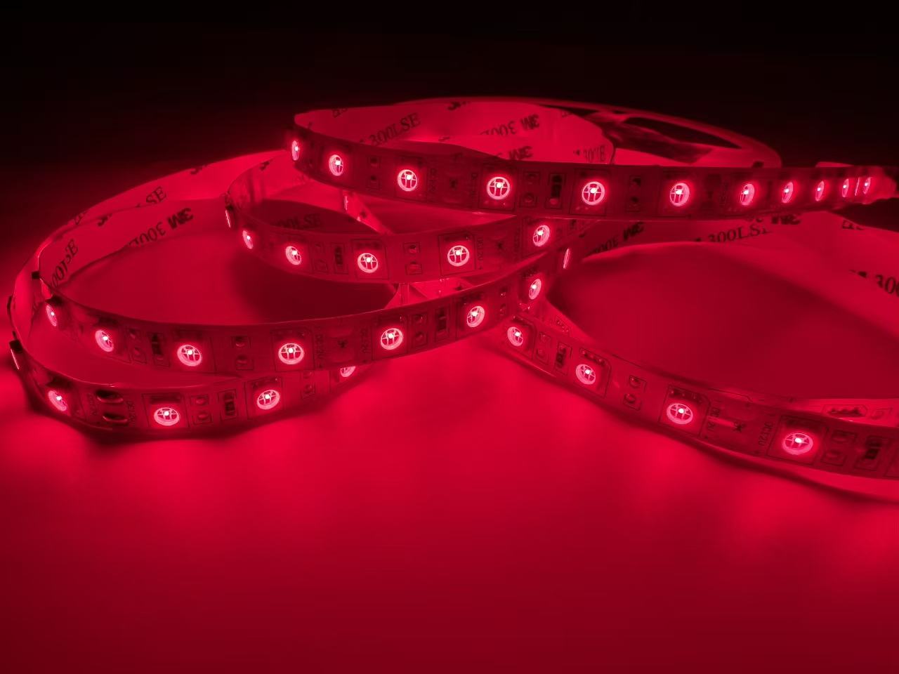 660–670nm  SMD5050 DC12V Red LED Strip Light – High Power Red for Therapy & Plants, 30/60/120 LEDs/m, 5 Meters, IP00/IP65